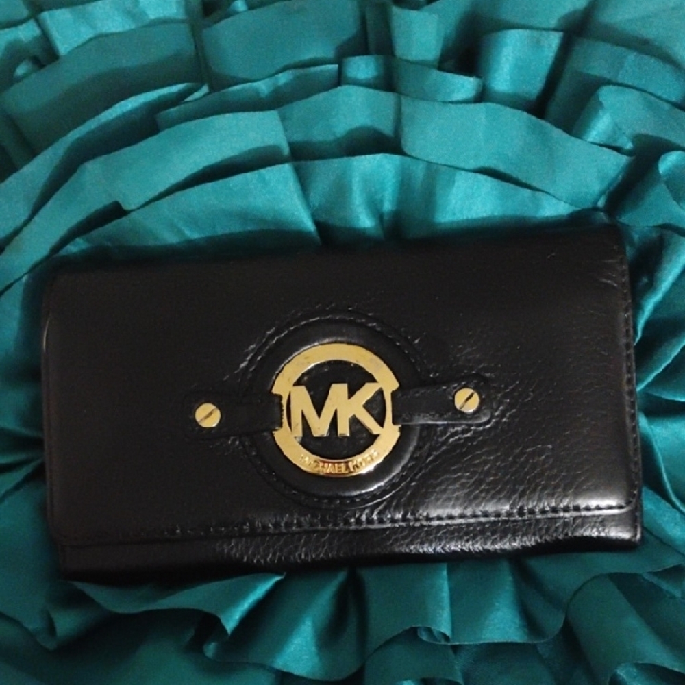 Michael Kors Black Leather Wallet